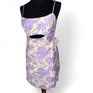 ASTR The Label Women's Purple White Floral Cut Out Wrap Tie Summer Dress Size M